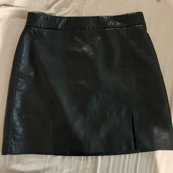 Aritzia Wilfred Patio Mini Skirt - Picture 5 of 6